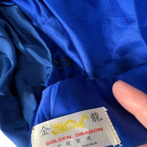 Golden Dragon vintage blue silk dragon robe made in china size Small - Picture 11 of 12